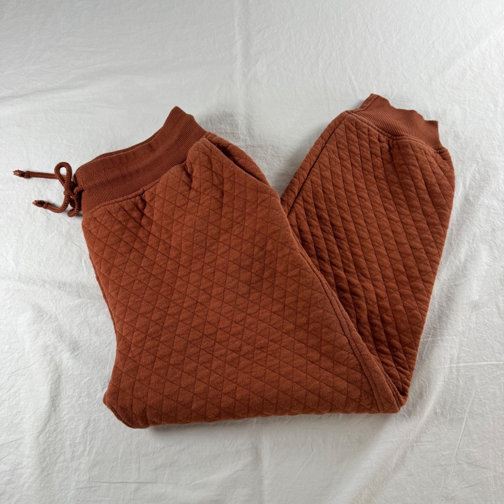 Time and Tru Women's Size M Rusty Brown Quilted Drawstring Joggers